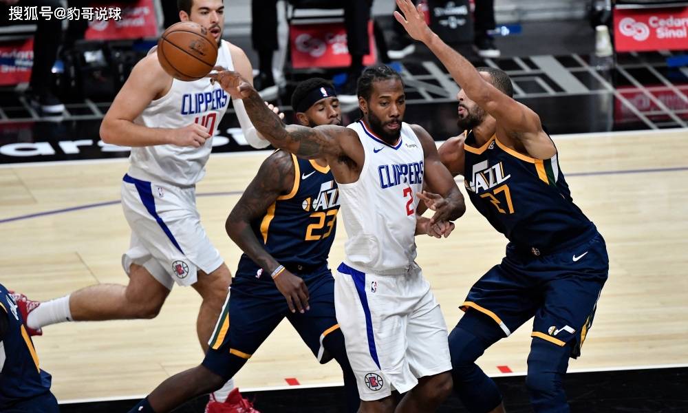 开云中国-NBA季后赛赛程吃紧；犹他爵士今夜官宣签约；球迷炸锅；医务组通报恢复-开云中国