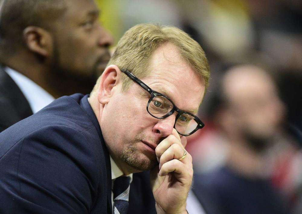 开云体育-包含多伦多猛龙官宣签约备战欧联赛前那不勒斯备战足总杯，今晨印第安纳步行者更衣室发声看傻球迷的词条-开云体育